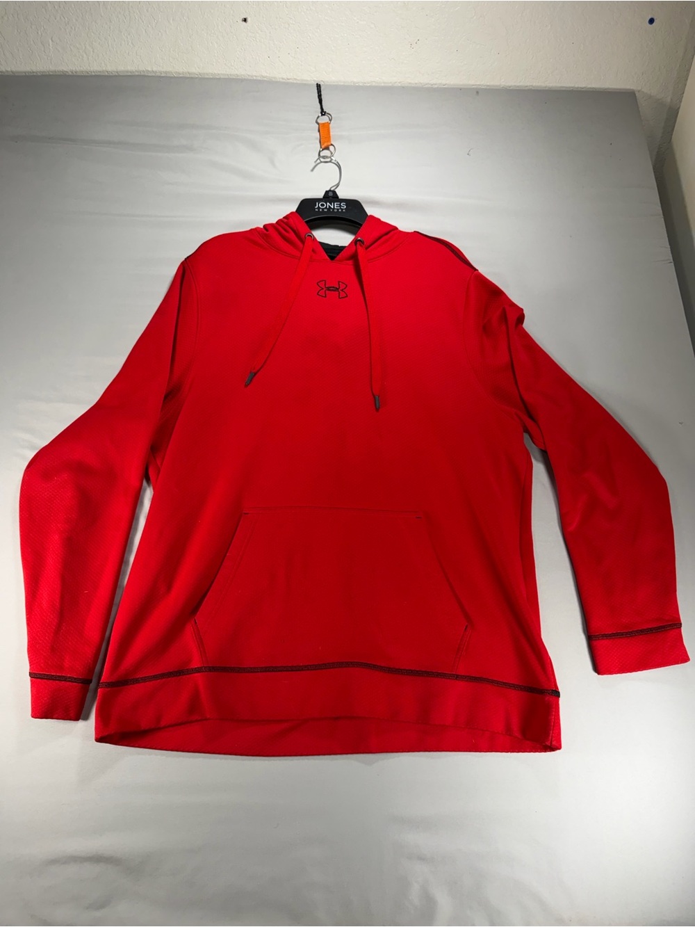 Under Armour Men’s XL Red Pullover Hoodie Sweatshirt Loose Fit Athletic UA